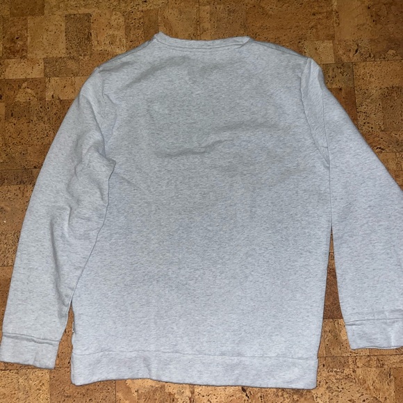 Calvin Klein Crewneck - Picture 6 of 6